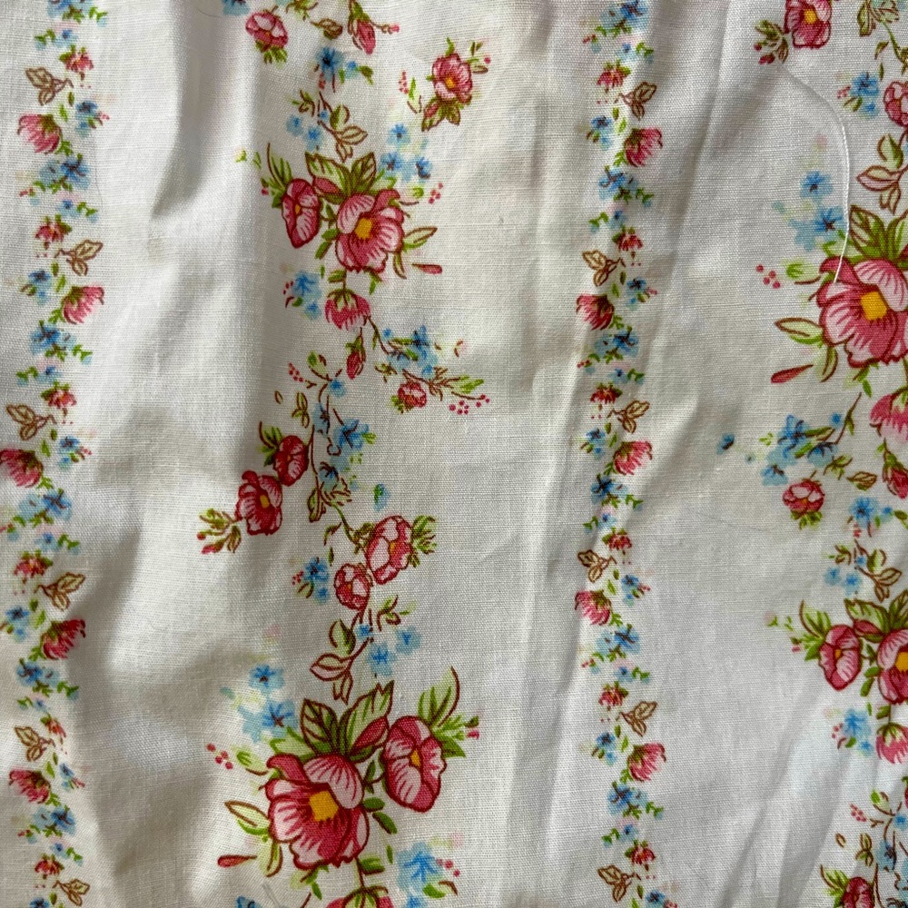 Brand new floral Cross back Forever 21 dress